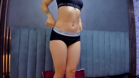 hannah online show from February 2026 02:18:02 AM