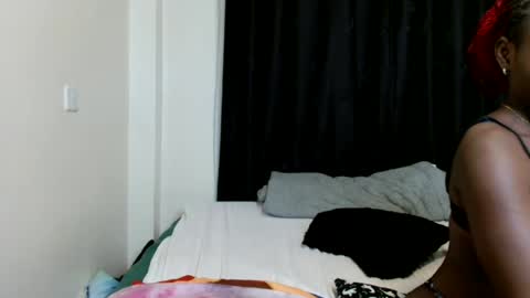 Snapshot of hotie_vive chatting on July 2026 06:43:02 PM Hotie vives online show from July 2026 06:43:02 PM