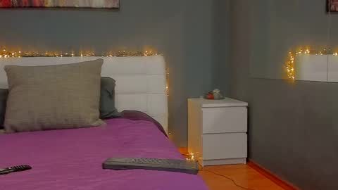 Jennyfer online show from April 2026 01:41:02 PM