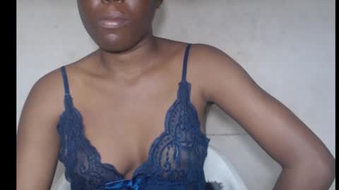 hotjessie0 online show from October 2025 06:12:01 AM