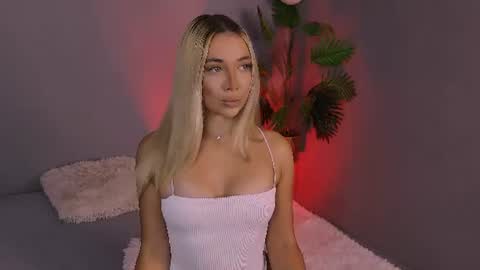 Maria online show from August 2026 04:22:01 AM