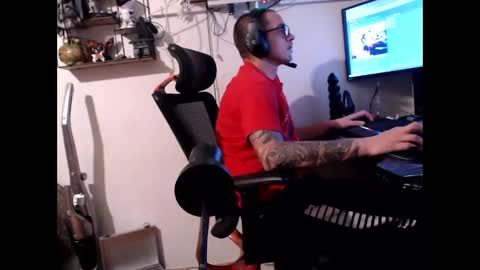 hotkinkytat online show from December 2024 02:03:02 AM