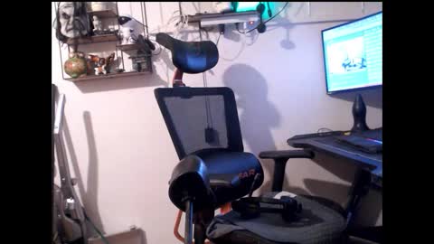 hotkinkytat online show from December 2024 03:04:01 PM