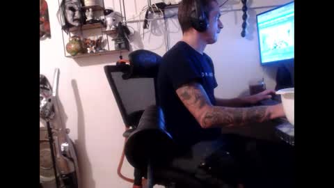 hotkinkytat online show from March 2025 07:18:01 PM