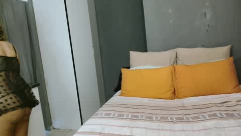 Snapshot of hotlilya chatting on October 2025 08:07:01 AM hotlilya online show from October 2025 08:07:01 AM