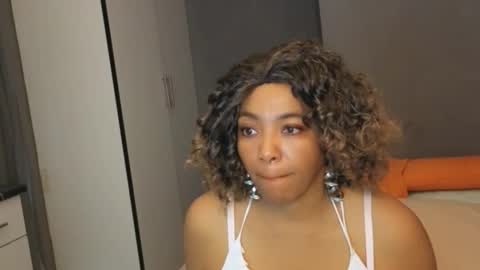 Snapshot of hotlilya chatting on February 2026 07:05:01 AM hotlilya online show from February 2026 07:05:01 AM