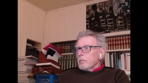 Snapshot of hotlux_54 chatting on October 2025 01:24:02 PM hotlux_54 online show from October 2025 01:24:02 PM