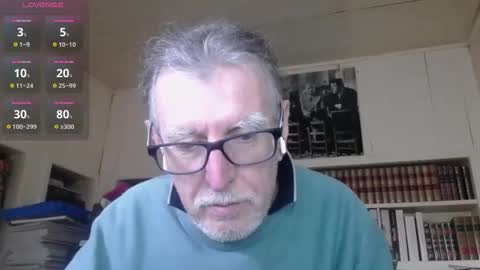 Snapshot of hotlux_54 chatting on January 2026 10:09:02 AM hotlux_54 online show from January 2026 10:09:02 AM