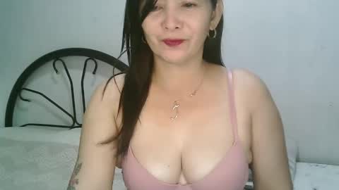 hotmamajen4u online show from November 2025 02:50:01 AM