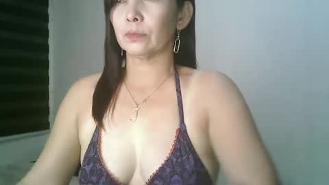 hotmamajen4u online show from May 2026 03:22:01 AM