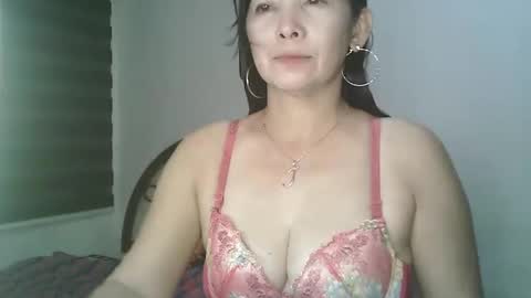 hotmamajen4u online show from May 2026 12:22:02 PM