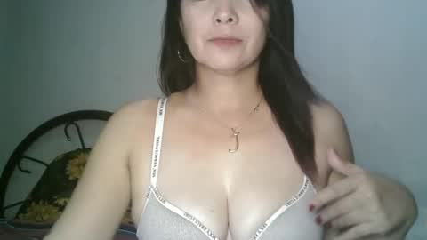 hotmamajen4u online show from May 2026 01:23:02 AM