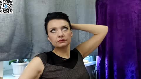 hotmamaqueen234 online show from May 2026 07:16:02 AM