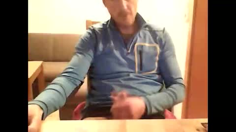 hotmann2222 online show from March 2026 07:07:02 PM