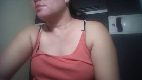 Snapshot of hotmatureladyxxx chatting on December 2025 09:55:01 PM hotmatureladyxxx online show from December 2025 09:55:01 PM