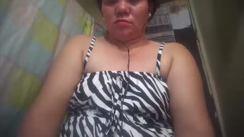 Snapshot of hotmatureladyxxx chatting on February 2026 01:04:02 PM hotmatureladyxxx online show from February 2026 01:04:02 PM