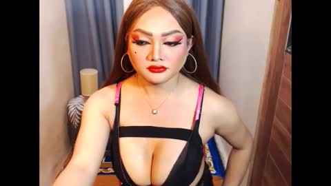 Snapshot of hotmistressmorgana chatting on January 2025 05:37:02 AM morgana online show from January 2025 05:37:02 AM