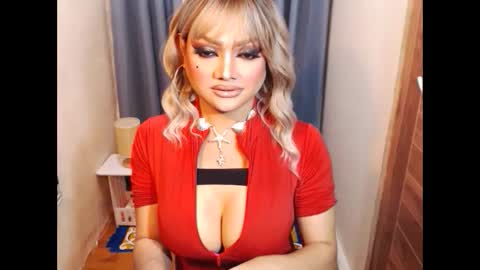 Snapshot of hotmistressmorgana chatting on February 2025 05:58:01 AM morgana online show from February 2025 05:58:01 AM