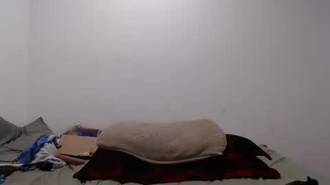 hotmodel1984 online show from April 2026 09:19:01 PM