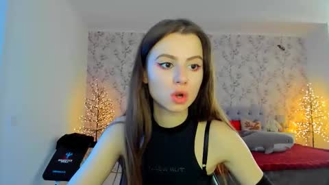 hotmolly_ online show from February 2026 12:12:01 PM