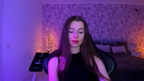 hotmolly_ online show from April 2026 05:04:02 PM