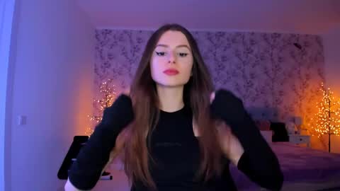 hotmolly_ online show from May 2026 06:46:01 PM