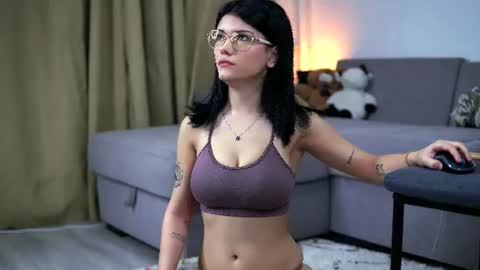 Snapshot of hotmollyx chatting on June 2026 02:47:01 AM Molly online show from June 2026 02:47:01 AM