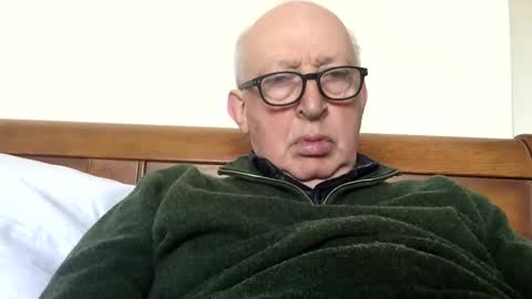 hotmuff99 online show from February 2025 02:32:01 PM