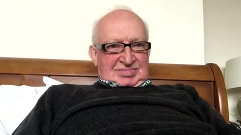 hotmuff99 online show from October 2025 02:40:02 PM