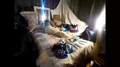 hotrox6942 online show from October 2025 05:30:01 AM