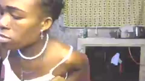 Snapshot of hotsassyqueen219667 chatting on July 2026 06:21:01 PM Kichuna online show from July 2026 06:21:01 PM