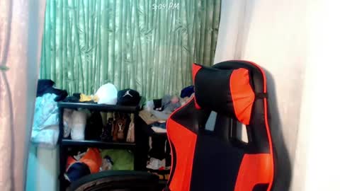 Snapshot of hotscarletcumxx chatting on February 2025 01:03:02 AM veronica online show from February 2025 01:03:02 AM