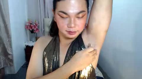 hotsiren101 online show from February 2026 07:57:01 AM