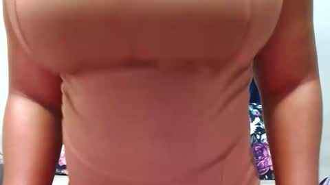 hotsmalltitsx online show from May 2026 07:20:02 PM