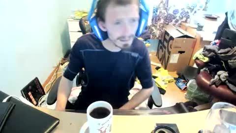 hot online show from November 2025 10:43:02 AM