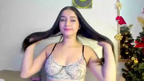 Hott Hanna online show from December 2024 08:11:02 AM