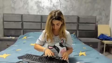 hottalicia2 online show from October 2025 09:24:02 PM