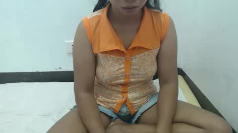 Snapshot of hottest_jenny37 chatting on April 2026 03:12:01 AM jenny online show from April 2026 03:12:01 AM