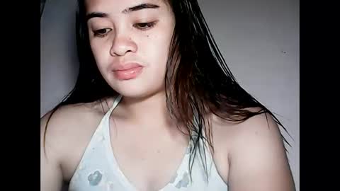 Snapshot of hottie_asianbabe chatting on April 2026 12:35:01 AM Leen online show from April 2026 12:35:01 AM