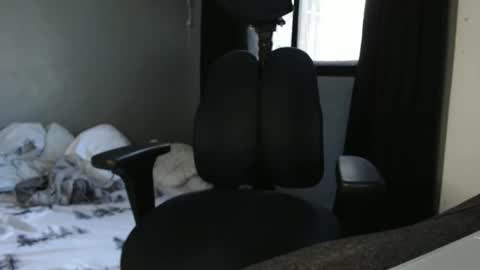 hottie_kyle69 online show from April 2026 01:38:02 AM