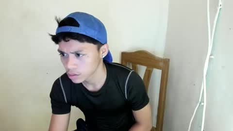 hottie_migs online show from May 2026 08:48:02 PM