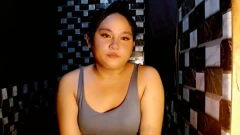 hottie_uzeah21 online show from May 2026 06:31:02 AM