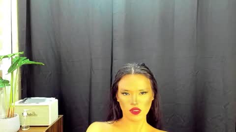 Snapshot of hottieelijah760282 chatting on November 2025 05:20:01 AM Maxine online show from November 2025 05:20:01 AM