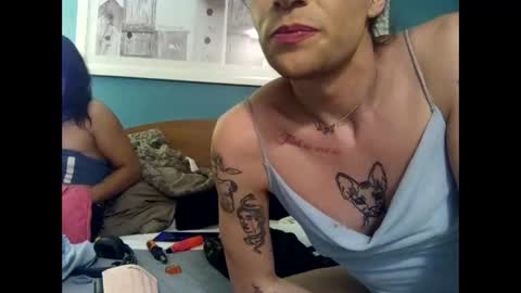 Snapshot of hottiefrmhell97 chatting on December 2025 06:29:02 AM Lucky online show from December 2025 06:29:02 AM