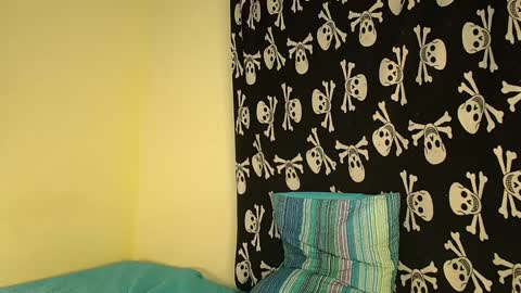 independent Model online show from February 2025 01:34:01 AM