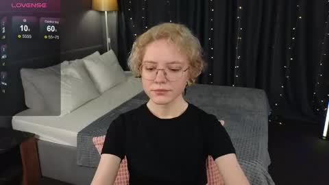 Snapshot of hottokori chatting on May 2026 03:45:02 AM Kori online show from May 2026 03:45:02 AM