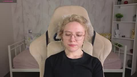 Snapshot of hottokori chatting on May 2026 12:30:02 AM Kori online show from May 2026 12:30:02 AM