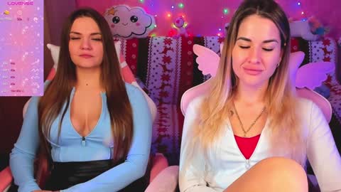 Snapshot of hotty_girls_here chatting on January 2025 06:35:01 AM Ivanna and Jessica online show from January 2025 06:35:01 AM