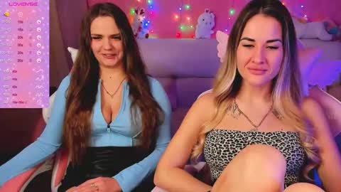 Snapshot of hotty_girls_here chatting on March 2025 12:59:02 PM Ivanna and Jessica online show from March 2025 12:59:02 PM