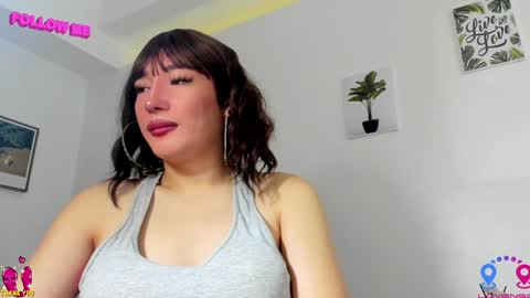 crishinahotty online show from January 2025 07:06:02 AM